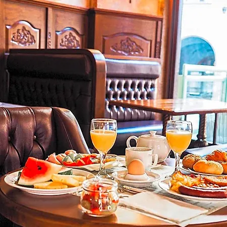 Bhg Hotel