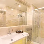 Hotel Bhg